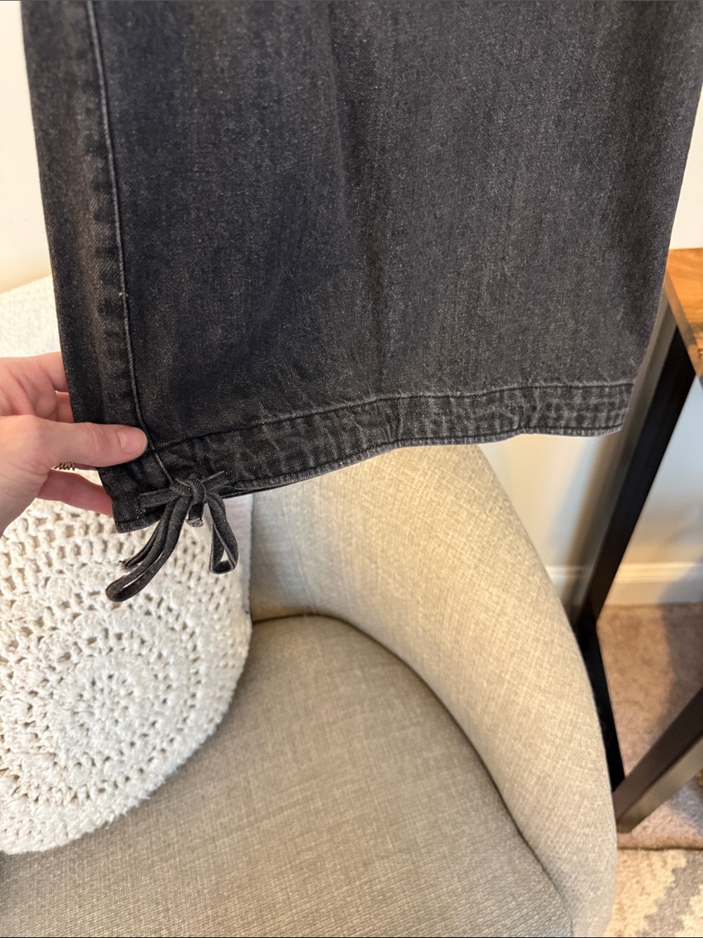 DAVI & DANI Black Washed Denim Wide-Leg Pants - Picture 6 of 16